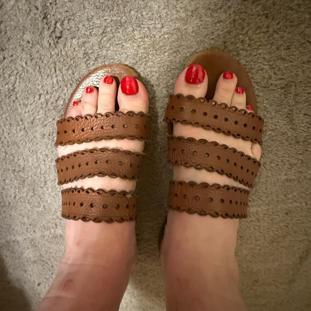 Kate Spade Brown Scalloped Leather Flat Sandals Women’s 7